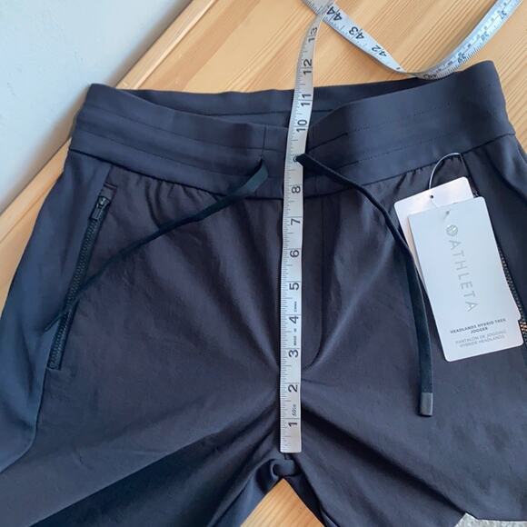 Athleta Headlands Hybrid Trek Jogger Pant Black 4 - Picture 13 of 14